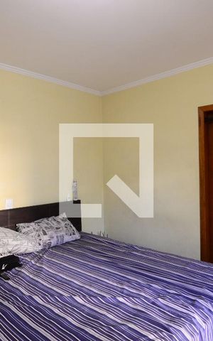 Casa à venda com 180m², 4 quartos e 10 vagasSuíte 3