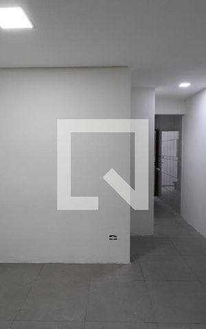 Casa de condomínio à venda com 56m², 2 quartos e 1 vagaSala