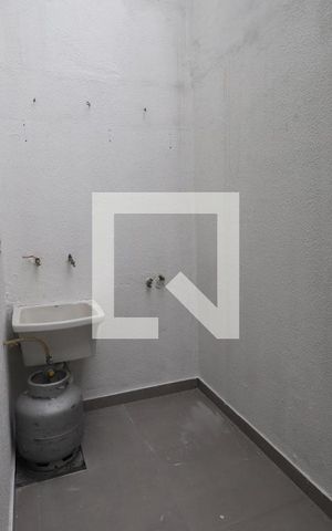 Casa de condomínio à venda com 56m², 2 quartos e 1 vagaÁrea de Serviço