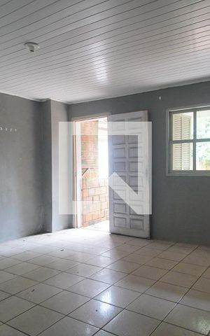 Casa para alugar com 200m², 1 quarto e 7 vagasSala