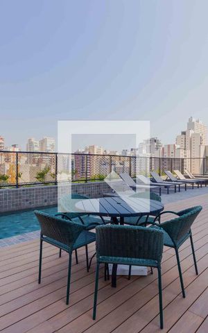Studio para alugar com 37m², 1 quarto e sem vagaPiscina