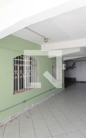Casa à venda com 551m², 5 quartos e 6 vagasGaragem