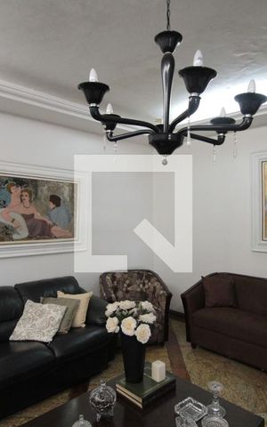 Casa à venda com 551m², 5 quartos e 6 vagasSala de Estar