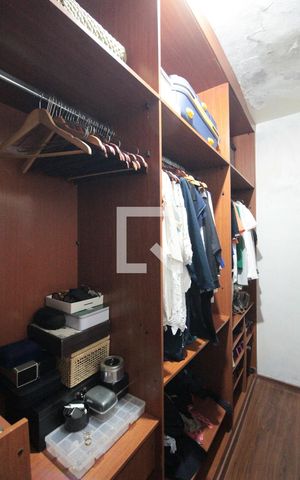 Casa à venda com 551m², 5 quartos e 6 vagasCloset da Suite 1
