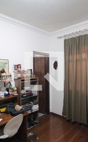 Casa à venda com 551m², 5 quartos e 6 vagasSuite 2