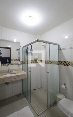 Casa à venda com 551m², 5 quartos e 6 vagasBanheiro da Suite 3