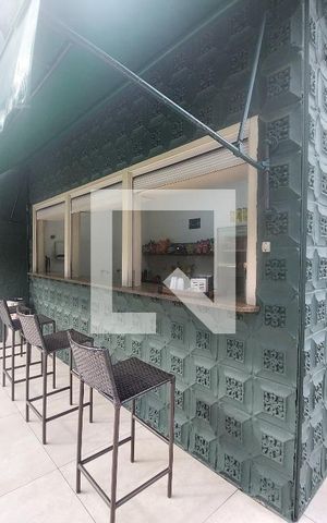 Apartamento à venda com 411m², 4 quartos e 3 vagas Apartamento à venda com 411m², 4 quartos e 3 vagasÁrea comum - Bar da Piscina