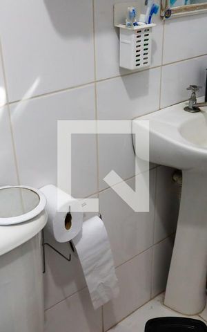 Apartamento à venda com 51m², 2 quartos e 1 vaga Apartamento à venda com 51m², 2 quartos e 1 vagaBanheiro
