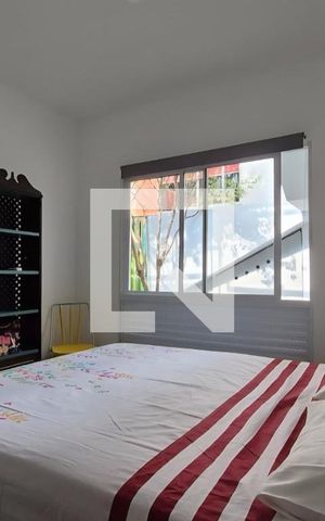 Casa à venda com 50m², 1 quarto e sem vaga Casa à venda com 50m², 1 quarto e sem vagaQuarto casa 2