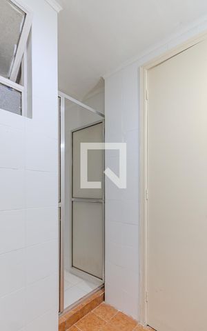 Studio à venda com 50m², 1 quarto e sem vaga Studio à venda com 50m², 1 quarto e sem vagaBanheiro