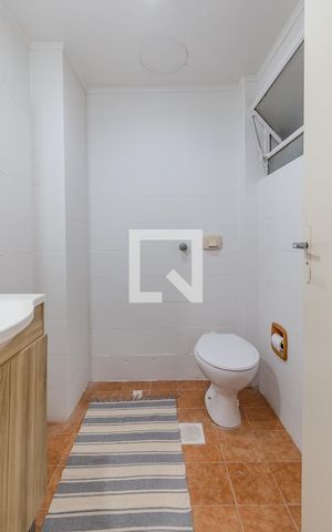 Studio à venda com 50m², 1 quarto e sem vaga Studio à venda com 50m², 1 quarto e sem vagaBanheiro