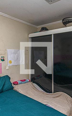 Casa à venda com 359m², 7 quartos e 4 vagas Casa à venda com 359m², 7 quartos e 4 vagasQuarto 1 (Casa 3)