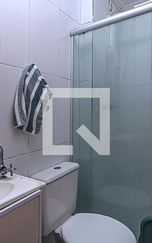 Casa à venda com 359m², 7 quartos e 4 vagas Casa à venda com 359m², 7 quartos e 4 vagasBanheiro Social 2 (Casa 3)