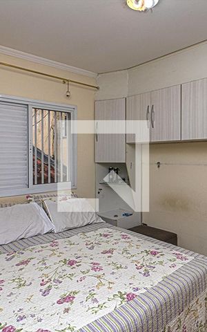 Casa à venda com 359m², 7 quartos e 4 vagas Casa à venda com 359m², 7 quartos e 4 vagasQuarto 1 (Casa 2)