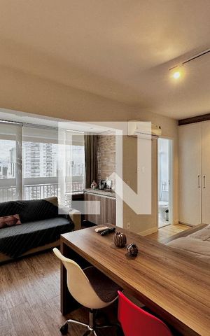 Apartamento para alugar com 36m², 0 quarto e 1 vaga Apartamento para alugar com 36m², 0 quarto e 1 vagaStudio