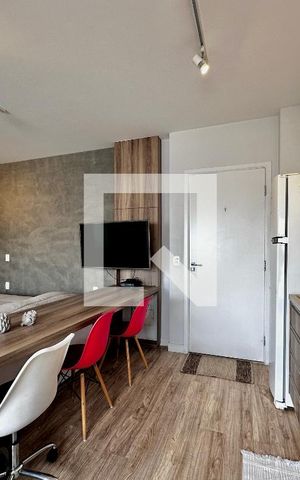 Apartamento para alugar com 36m², 0 quarto e 1 vaga Apartamento para alugar com 36m², 0 quarto e 1 vagaStudio
