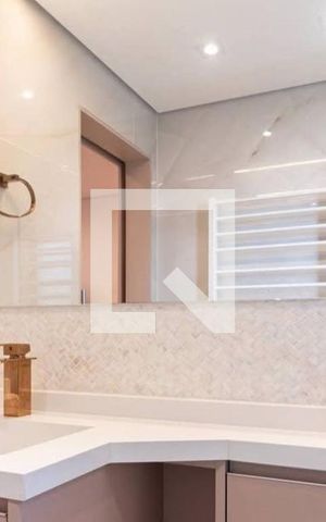 Apartamento à venda com 89m², 2 quartos e 1 vaga Apartamento à venda com 89m², 2 quartos e 1 vagaBanheiro da Suíte 1