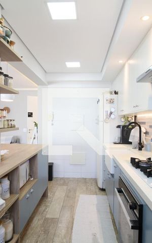 Apartamento à venda com 87m², 2 quartos e 2 vagasCozinha