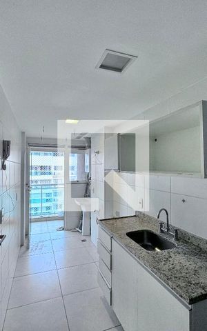 Apartamento à venda com 112m², 2 quartos e 1 vaga Apartamento à venda com 112m², 2 quartos e 1 vagaCozinha e Área de Serviço