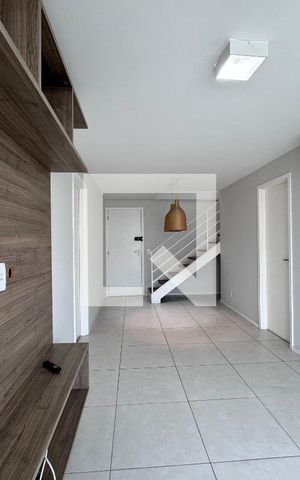 Apartamento à venda com 112m², 2 quartos e 1 vaga Apartamento à venda com 112m², 2 quartos e 1 vagaSala
