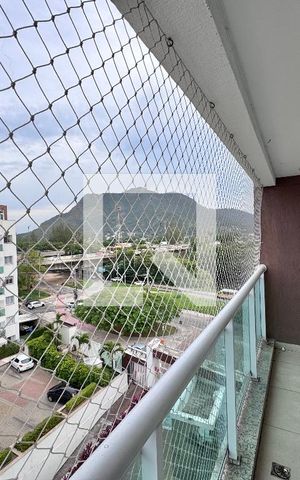 Apartamento à venda com 112m², 2 quartos e 1 vaga Apartamento à venda com 112m², 2 quartos e 1 vagaVaranda