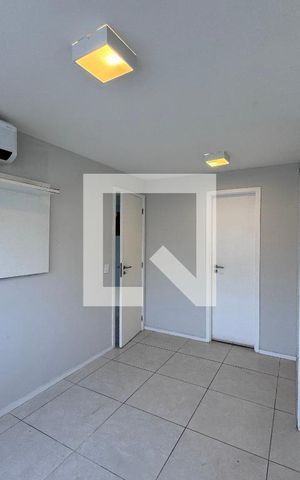 Apartamento à venda com 112m², 2 quartos e 1 vaga Apartamento à venda com 112m², 2 quartos e 1 vagaSuite 1