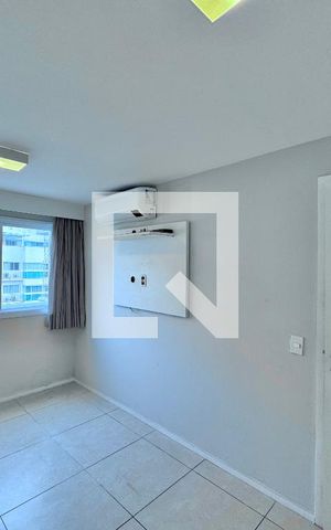 Apartamento à venda com 112m², 2 quartos e 1 vaga Apartamento à venda com 112m², 2 quartos e 1 vagaSuite 1