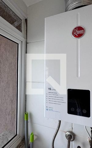 Apartamento à venda com 112m², 2 quartos e 1 vaga Apartamento à venda com 112m², 2 quartos e 1 vagaCozinha e Área de Serviço