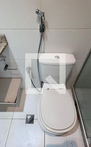 Apartamento à venda com 112m², 2 quartos e 1 vaga Apartamento à venda com 112m², 2 quartos e 1 vagaSuite 1 - Banheiro
