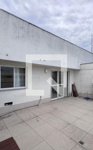 Apartamento à venda com 112m², 2 quartos e 1 vaga Apartamento à venda com 112m², 2 quartos e 1 vagaTerraco