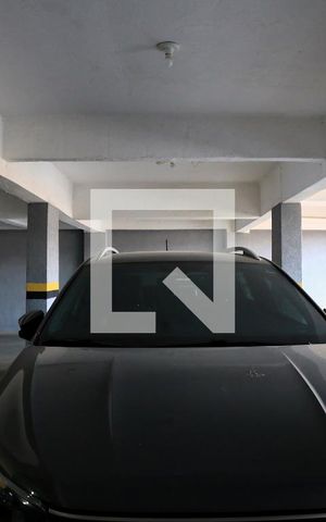 Apartamento à venda com 112m², 3 quartos e 2 vagas Apartamento à venda com 112m², 3 quartos e 2 vagasÁrea Comum - Estacionamento