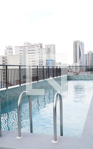 Studio à venda com 24m², 1 quarto e sem vagaPiscina