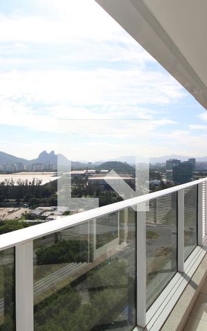 Apartamento para alugar com 82m², 2 quartos e 1 vagaVaranda