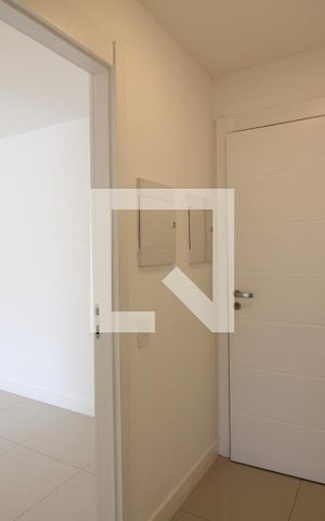 Apartamento para alugar com 82m², 2 quartos e 1 vagaCorredor