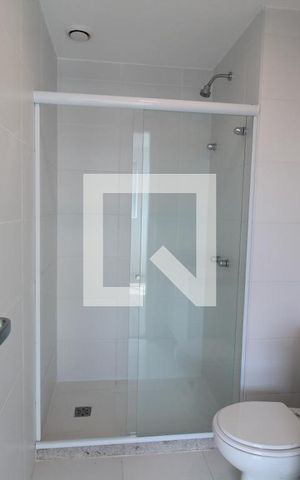 Apartamento para alugar com 82m², 2 quartos e 1 vagaSuíte 2 - Banheiro