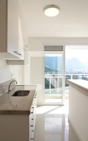 Apartamento para alugar com 82m², 2 quartos e 1 vagaCozinha