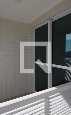 Apartamento para alugar com 82m², 2 quartos e 1 vagaVaranda