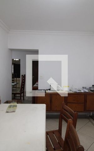Casa à venda com 320m², 5 quartos e 8 vagasCozinha