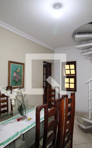 Casa à venda com 320m², 5 quartos e 8 vagasSala de Jantar