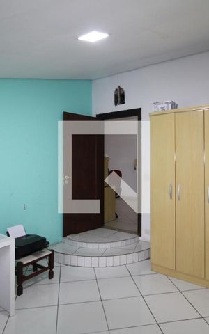 Casa à venda com 320m², 5 quartos e 8 vagasQuarto 1