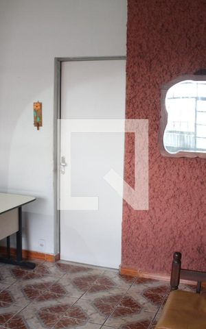 Casa à venda com 280m², 2 quartos e 1 vagaSala