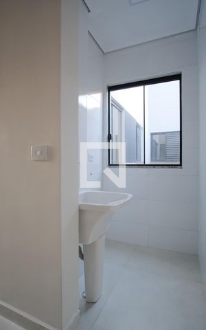 Apartamento à venda com 47m², 2 quartos e 1 vagaCozinha e Área de Serviço