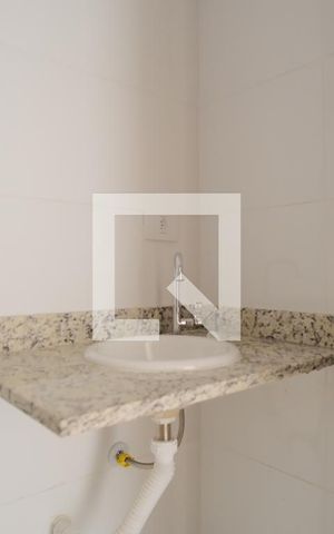 Apartamento à venda com 45m², 2 quartos e 1 vagaBanheiro