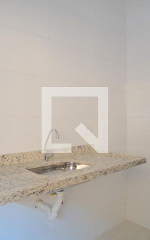 Apartamento à venda com 40m², 2 quartos e sem vagaCozinha e Área de Serviço
