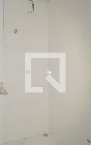 Apartamento à venda com 40m², 2 quartos e sem vagaBanheiro