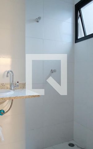 Apartamento à venda com 41m², 2 quartos e sem vagaBanheiro