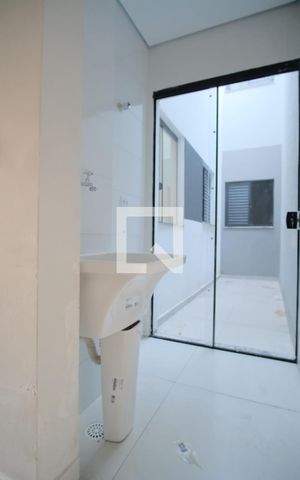 Apartamento à venda com 52m², 2 quartos e 1 vagaCozinha e Área de Serviço