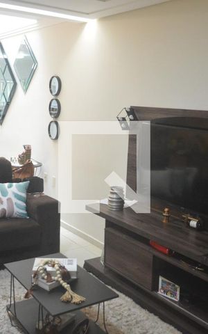 Casa para alugar com 134m², 2 quartos e 1 vagaSala