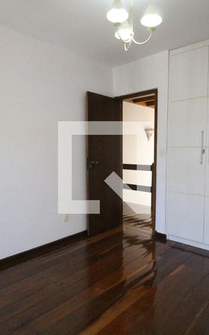 Casa de condomínio à venda com 160m², 3 quartos e 3 vagasQuarto 1