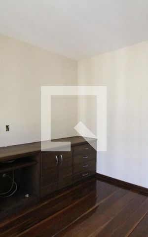 Casa de condomínio à venda com 160m², 3 quartos e 3 vagasQuarto 2